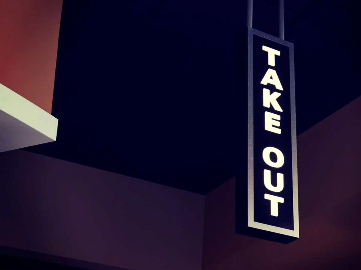 Vertical Takeout Light Box
